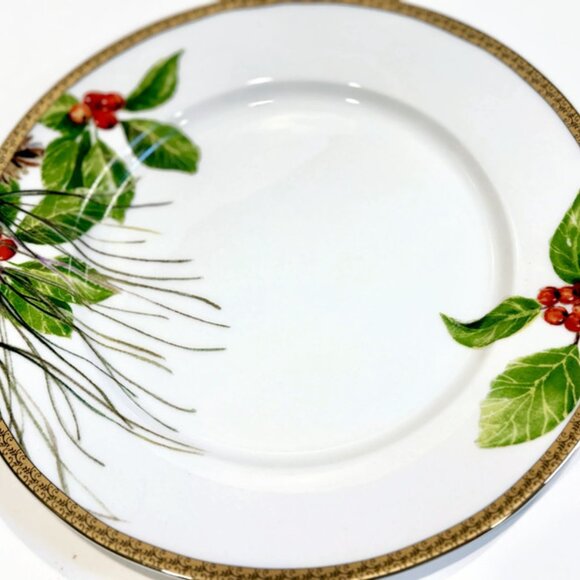 Salad Plate,  "Holiday Laurel" by St. Nicholas Square, 18 Karat Gold Band - Picture 2 of 5